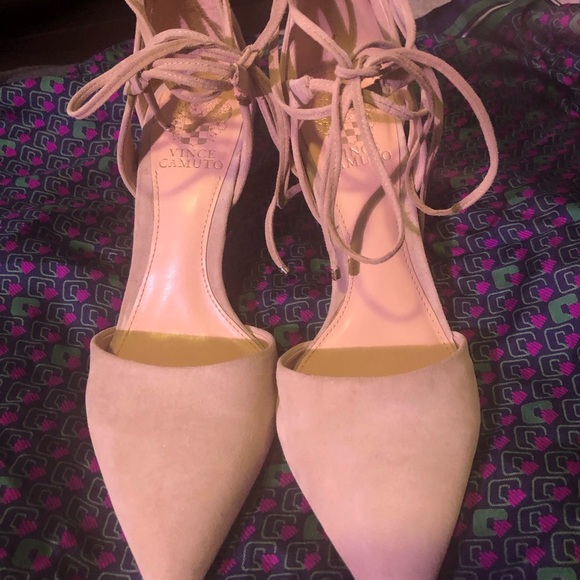 Cream suede stilettos size 9 - Picture 2 of 8